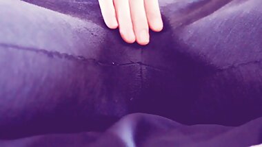 Louna Vahia, Je Squirt et Pisse Dans Mon Pantalon Comme Une Chienne, Audio Pour Vous Servir !