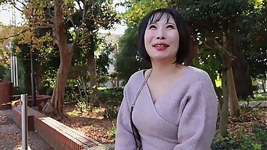 顔だけで結婚した夫はDV男、離婚資金のためにAV出演！「今だに本当に気持ち良いSEXって知らないんですよね&hellip_」とか言うからホントのSEXってヤツを仕込んでやりました https://bit.ly/43pFdLk