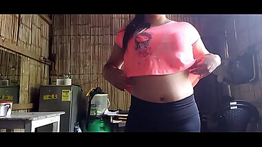 მამინაცვალის მოსვლამდე ხელნაკეთი პორნოს ჩაწერა, კიდევ ერთი წამი და შიშველი მპოვა