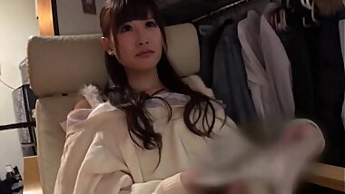 【個人撮影】まりあ/21歳/メイドカフェ店員 中出し！/とにかくかわいい&hellip_/彼氏ん家/どエロ美女/スレンダー/デカクリ/お風呂場プレイ/3発射/2SEX/フェラ/口内発射/顔射/お掃除フェラ/精子大好きっ子【Part1】 https://is.gd/dubYUt